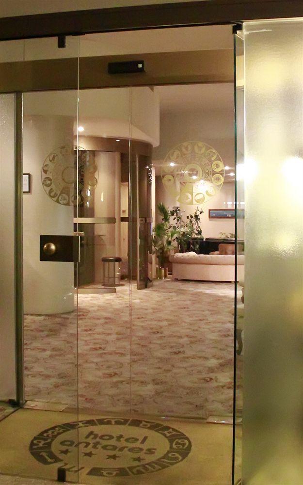 Hotel Antares 아로나 외부 사진